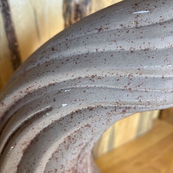 “Woman of the Wind" or "Moderne Frauenbüste Mit Langem Haar Aus Steinguss” - Picture 14 of 14